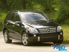 MERCEDES-BENZ ML550