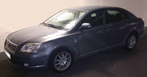 TOYOTA Avensis 2.0