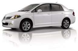 NISSAN Tiida